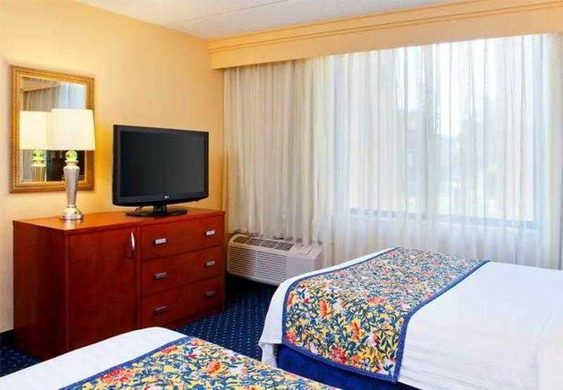 Hotel Courtyard By Marriott Columbus Zimmer foto