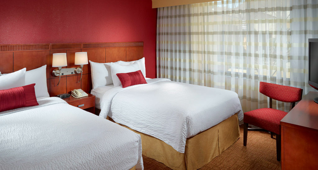 Hotel Courtyard By Marriott Columbus Exterior foto